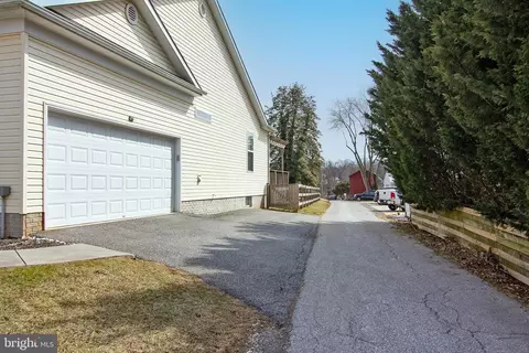 Exterior - 201 Maple Ave, New Windsor, MD 21776 photo 2 of 6