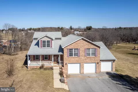 197 Orchard Hill Dr, Westminster, MD 21157