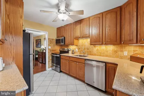 990 Eckard Ct, Westminster, MD 21158 photo 14