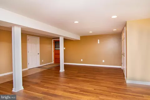 Living - 704 Stone Rd, Westminster, MD 21158 photo 5 of 7