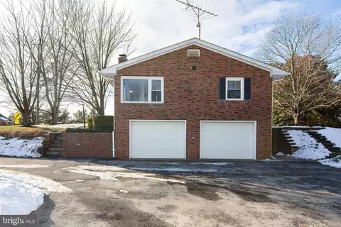 Exterior - 704 Stone Rd, Westminster, MD 21158 photo 3 of 4