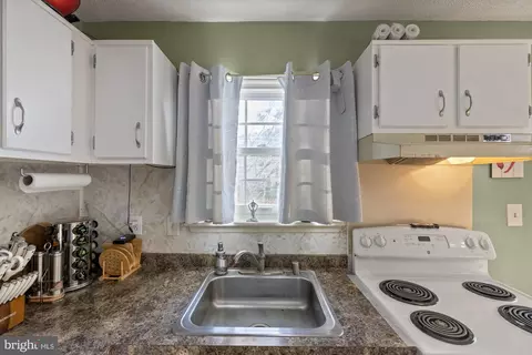 795 Windsor Ct, Westminster, MD 21158 photo 21