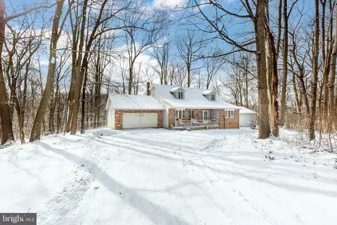 Exterior - 4437 Dave Rill Rd, Hampstead, MD 21074 photo 10 of 11