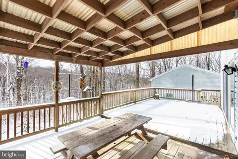 Exterior - 4437 Dave Rill Rd, Hampstead, MD 21074 photo 4 of 11