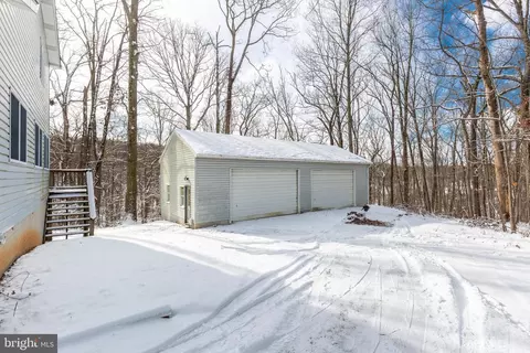Exterior - 4437 Dave Rill Rd, Hampstead, MD 21074 photo 2 of 11