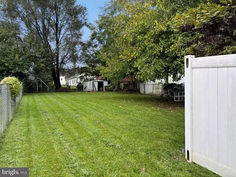 8 Elger St, Union Bridge, MD 21791 photo 4