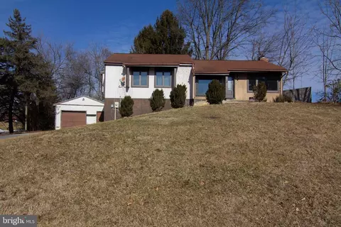 4226 Lower Beckleysville Rd, Hampstead, MD 21074