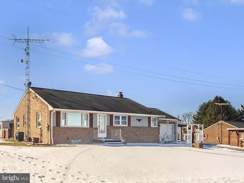 5242 Babylon Rd, Taneytown, MD 21787