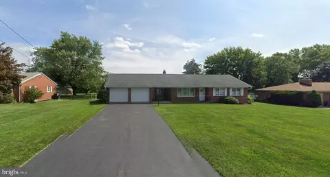 1733 Bollinger Rd, Westminster, MD 21157