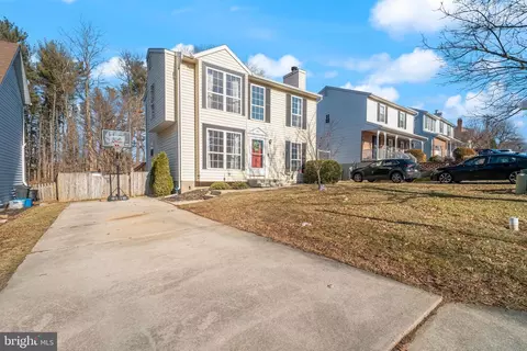 1431 Burnside Dr, Hampstead, MD 21074 photo 2