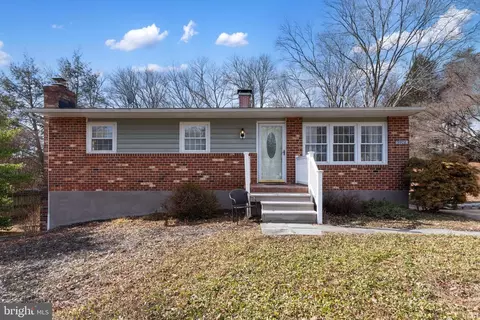 5908 Hanna Rd, Sykesville, MD 21784