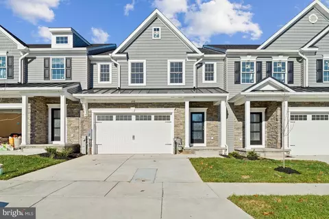1716 Botanical Ct #24, Sykesville, MD 21784