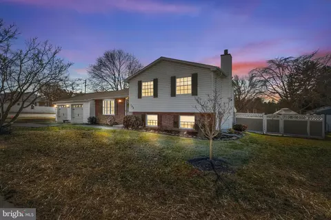 108 W Sunshine Way, Westminster, MD 21157