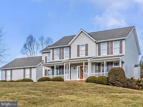 2033 Arabian Dr, Finksburg, MD 21048