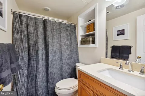 Bath - 2575 Ebbvale Rd, Manchester, MD 21102 photo 6 of 6