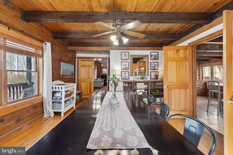 Dining - 2575 Ebbvale Rd, Manchester, MD 21102 photo 2 of 3