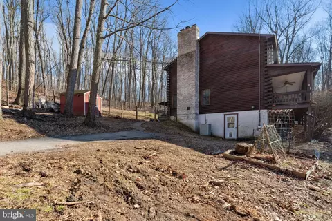Exterior - 2575 Ebbvale Rd, Manchester, MD 21102 photo 4 of 8