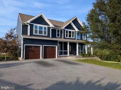 2894 Pappy Dr, Hampstead, MD 21074