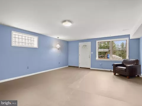 Living - 420 Leppo Rd, Westminster, MD 21158 photo 7 of 8