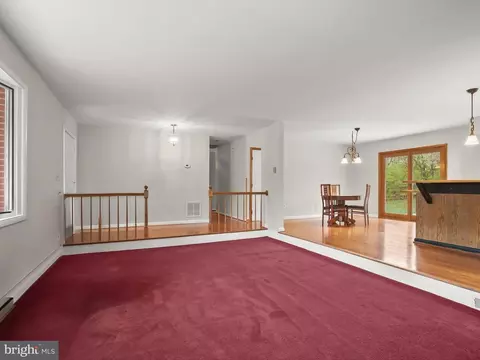 Living - 420 Leppo Rd, Westminster, MD 21158 photo 4 of 8