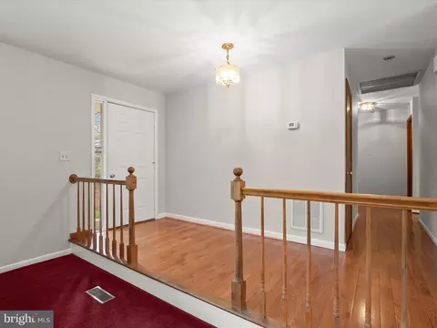Entry Way - 420 Leppo Rd, Westminster, MD 21158 photo 1 of 2