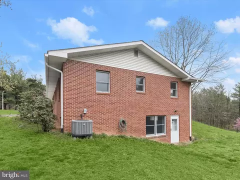 Exterior - 420 Leppo Rd, Westminster, MD 21158 photo 3 of 11
