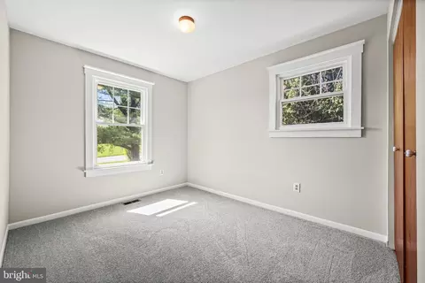 Bedroom - 195 Phillips Dr, Hampstead, MD 21074 photo 4 of 9