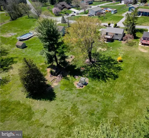 View/Area - 195 Phillips Dr, Hampstead, MD 21074 photo 2 of 7