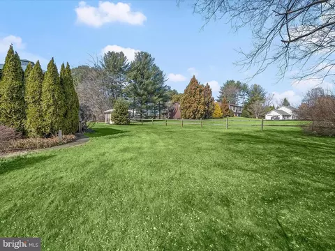 Exterior - 1100 Cedarbrook Rd, Hampstead, MD 21074 photo 7 of 10
