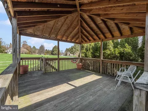 Exterior - 1100 Cedarbrook Rd, Hampstead, MD 21074 photo 4 of 10