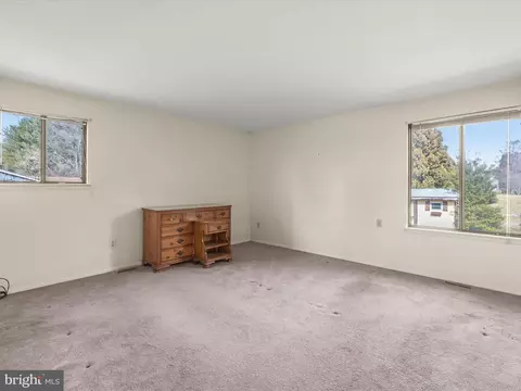 Bedroom - 1100 Cedarbrook Rd, Hampstead, MD 21074 photo 2 of 9