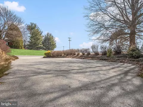 Exterior - 1100 Cedarbrook Rd, Hampstead, MD 21074 photo 9 of 10