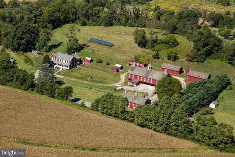 1118 Bachmans Valley Rd, Westminster, MD 21158