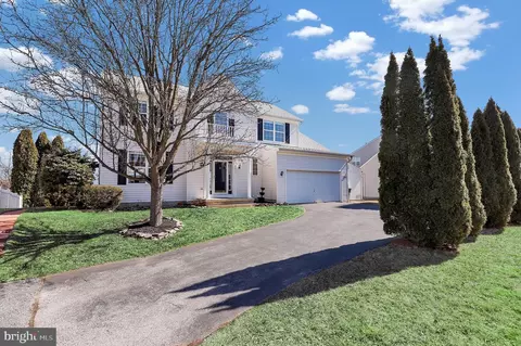 4213 Mead Dr, Hampstead, MD 21074 photo 2