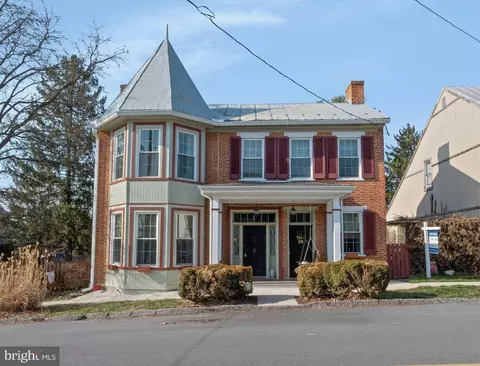 128 S Main St, New Windsor, MD 21776