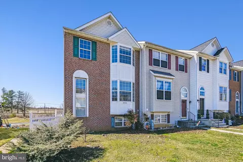 1744 Upper Forde Ln, Hampstead, MD 21074