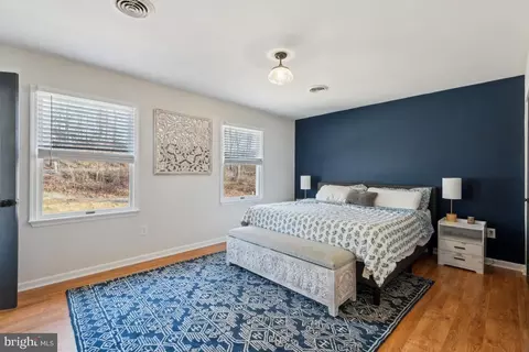 Bedroom - 2294 Albert Rill Rd, Hampstead, MD 21074 photo 1 of 5