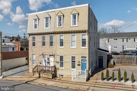 9 Carroll St, Westminster, MD 21157