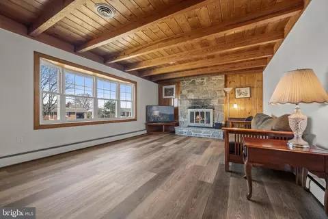 335 Hook Rd, Westminster, MD 21157 photo 5