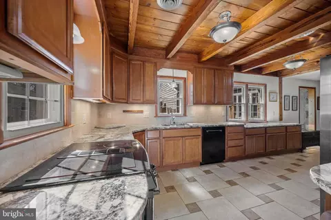 335 Hook Rd, Westminster, MD 21157 photo 9