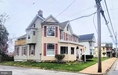 143 E Green St, Westminster, MD 21157 photo 3
