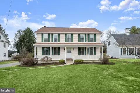 7326 Springfield Ave, Sykesville, MD 21784
