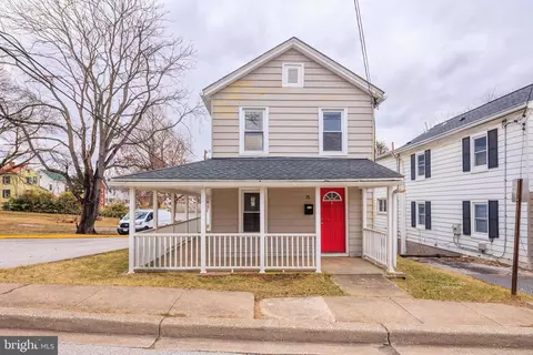75 S Center St, Westminster, MD 21157