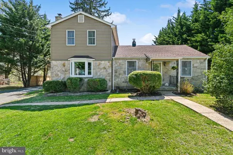 5912 Mineral Hill Rd, Sykesville, MD 21784
