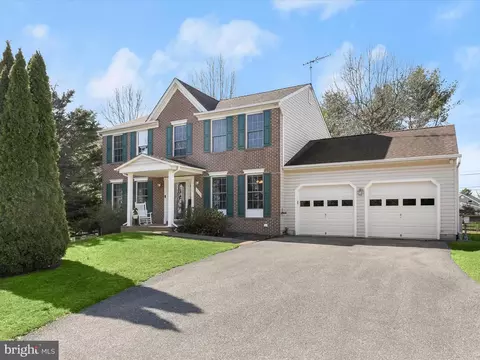 3096 Changing Season Ct, Westminster, MD 21157