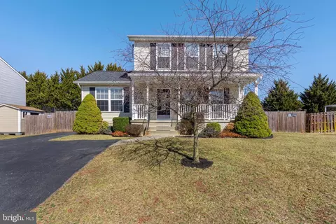 72 Crimson Ave, Taneytown, MD 21787