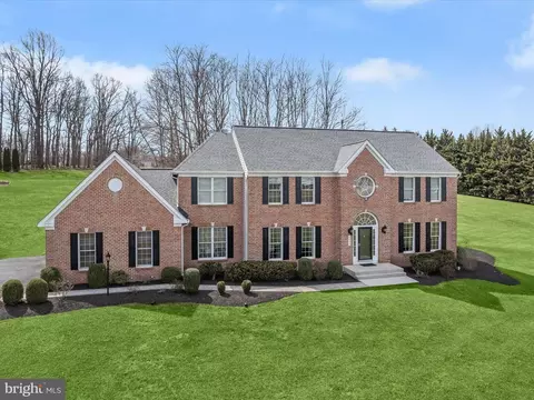 6092 Toursome Dr, Mount Airy, MD 21771