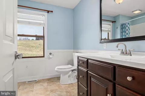 Bath - 172 Leppo Rd, Westminster, MD 21158 photo 6 of 7