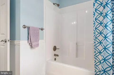 Bath - 172 Leppo Rd, Westminster, MD 21158 photo 7 of 7