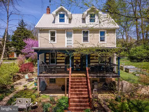 Exterior - 172 Leppo Rd, Westminster, MD 21158 photo 3 of 12